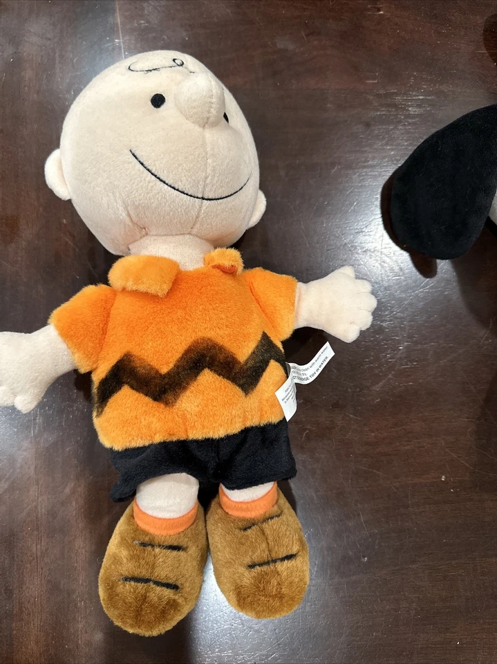 "Lote de 2 peluches de peluche Charlie Brown y Snoopy Peanuts Kohls Cares 10""" Foto 2 de 4