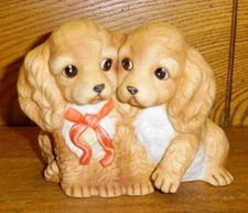 1988 Homeco Masterpiece Porcelain 2 Puppy Dogs Figurine