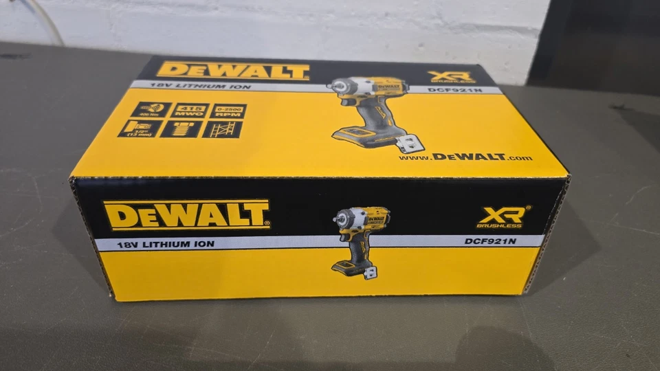 Dewalt 18v Impact Wrench DCF921. **GENUINE**. BRAND NEW. AUTHENTIC - image 3 of 4