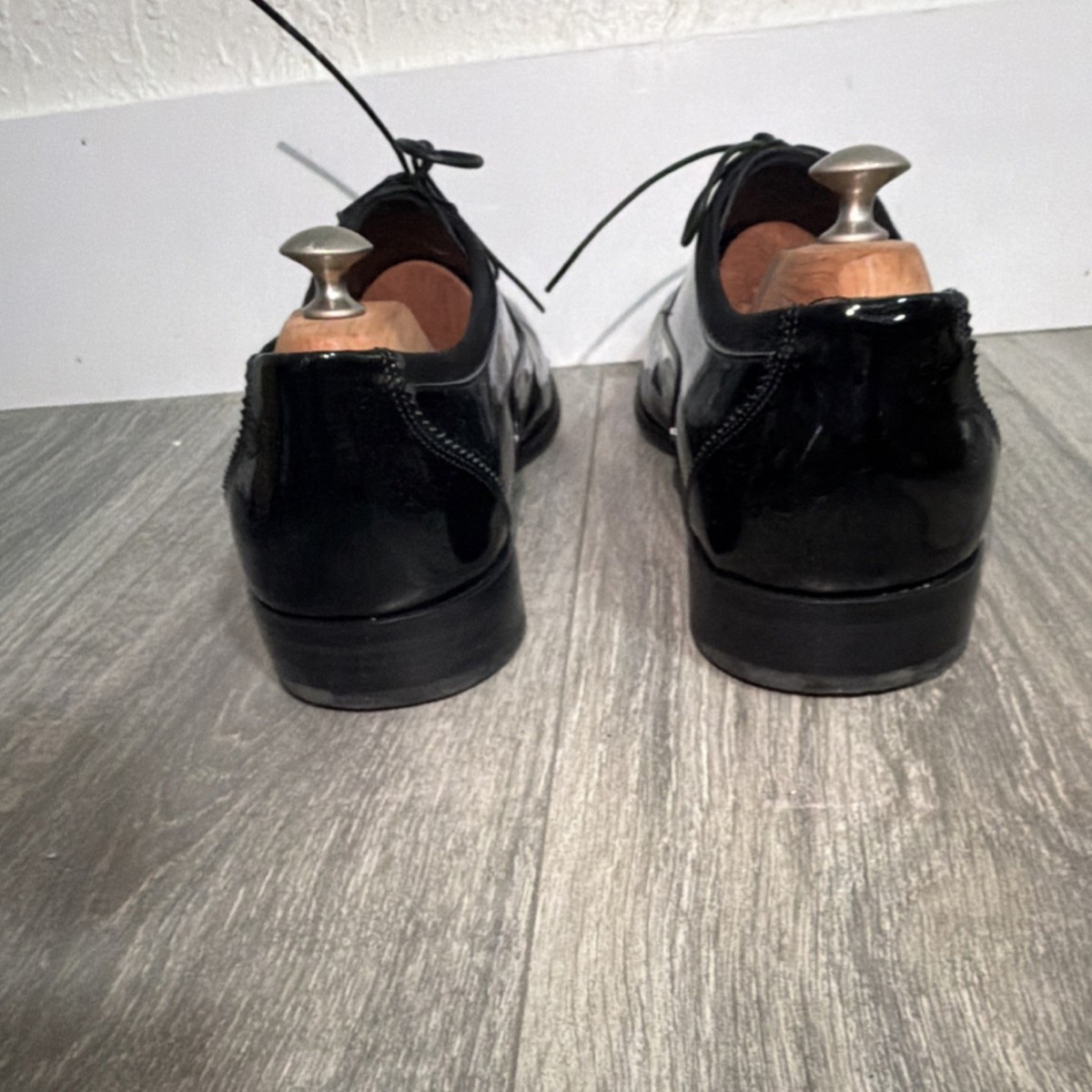 Salvatore Ferragamo Men display picture 1