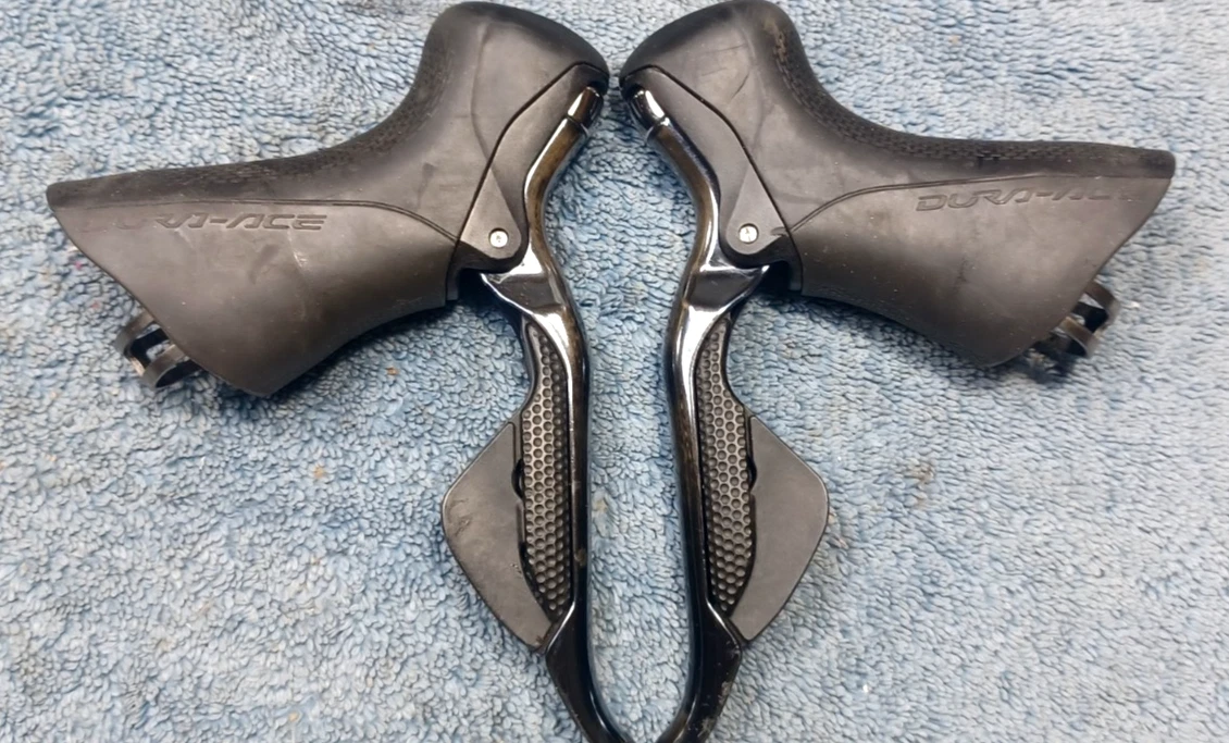 Shimano Shifter Sets for Time Trial/Triathlon Bike 11 Speed for