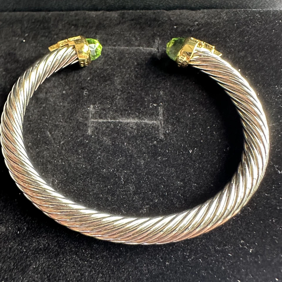 David Yurman Plata de Ley 7mm Cable Brazalete con Piedras Verde Claro Foto 3 de 4