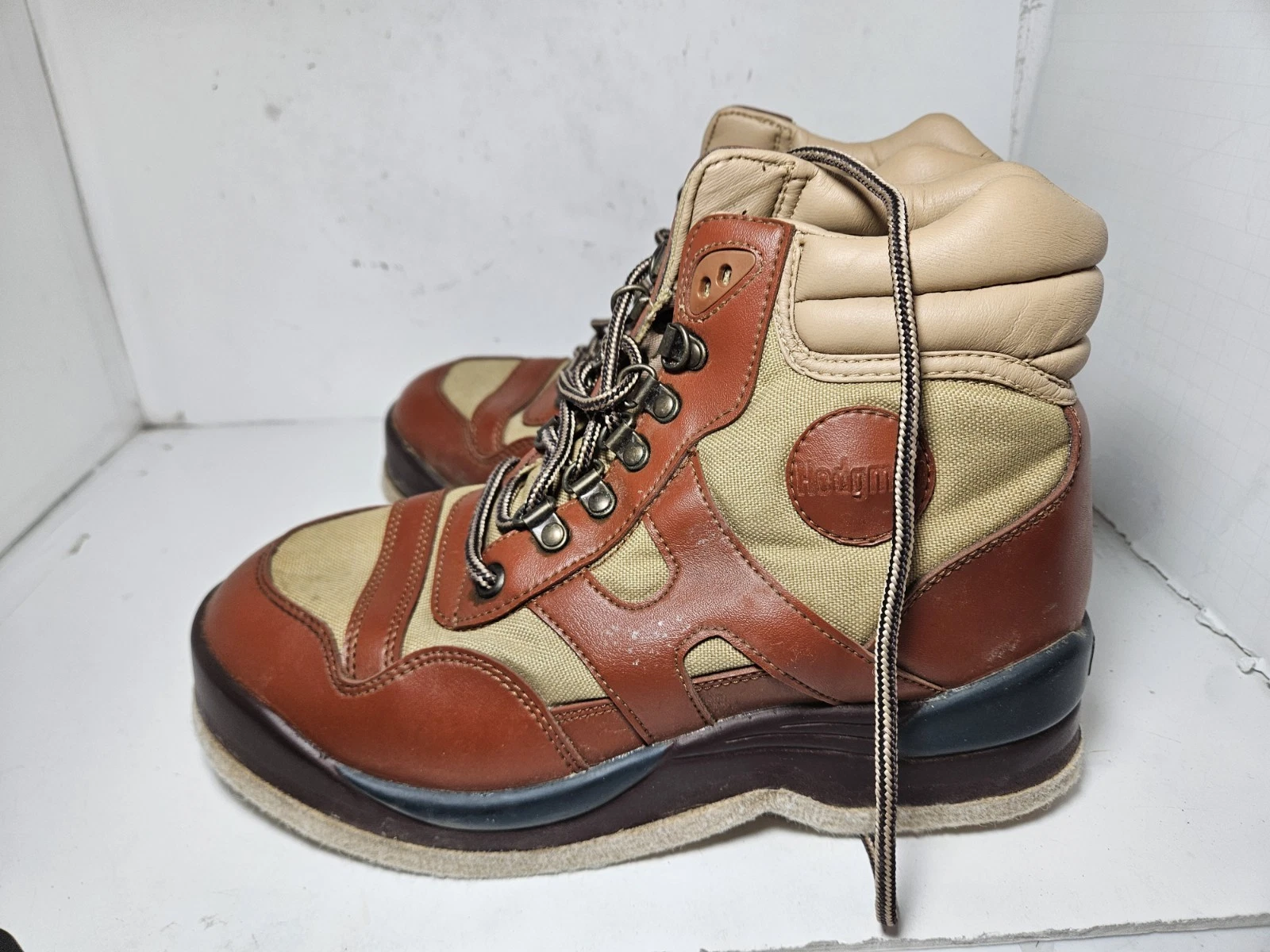 Hodgman Lakestream Fly Fishing Felt Bottom Boots Men's Size 8