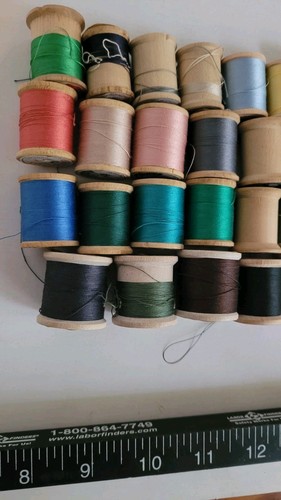 Wood Sewing Thread Spools Lot Vintage - Picture 6 of 8