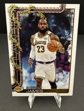 LeBron James #H119 Topps Holiday NBA Basketball 2025 Los Angeles Lakers