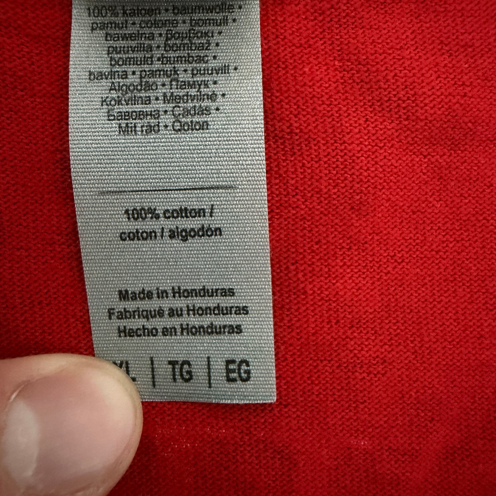 Gildan Van Halen 1979 World Tour Red T-Shirt XL Cotton Music Mens Unisex Rock thumbnail 9