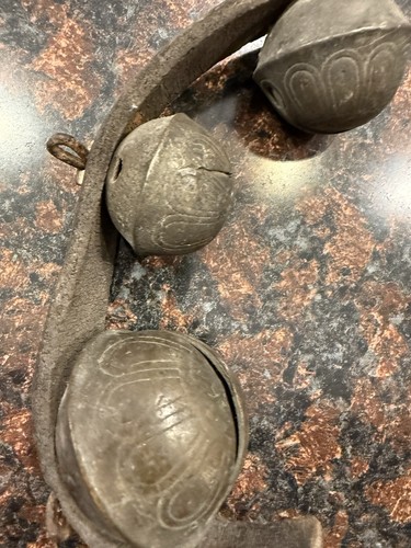 Vintage Brass Sleigh Bells 3 Bells - Picture 2 of 11