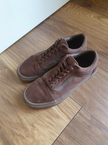 vans junior size 4