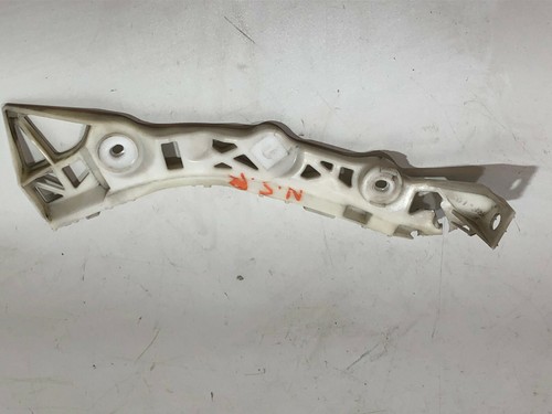 MAZDA 3 SPORT 2006 REAR BUMPER BRACKET MOUNT HOLDER LEFT PASSENGER SIDE /2003-09 - Picture 3 of 6