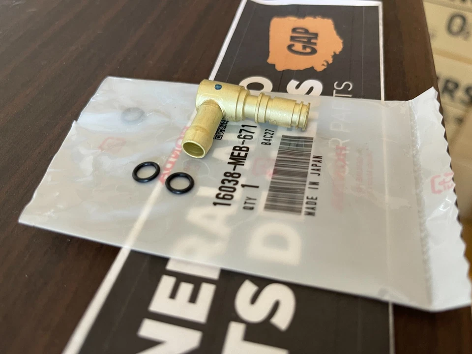 Genuine Honda OEM Carburetor Carb Fuel Inlet Joint 16038-MEB-671 Foto 3 de 4