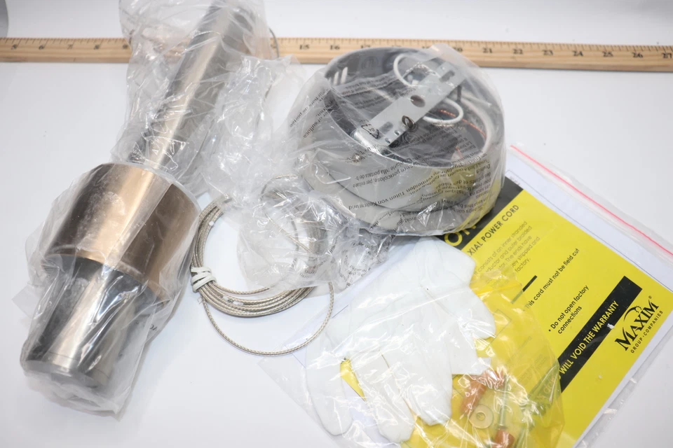 Mini iluminación de techo colgante LED contemporánea 1 luz 6 vatios 12"H x 3"W Foto 2 de 4