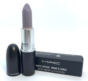 mac lightly charred lipstick