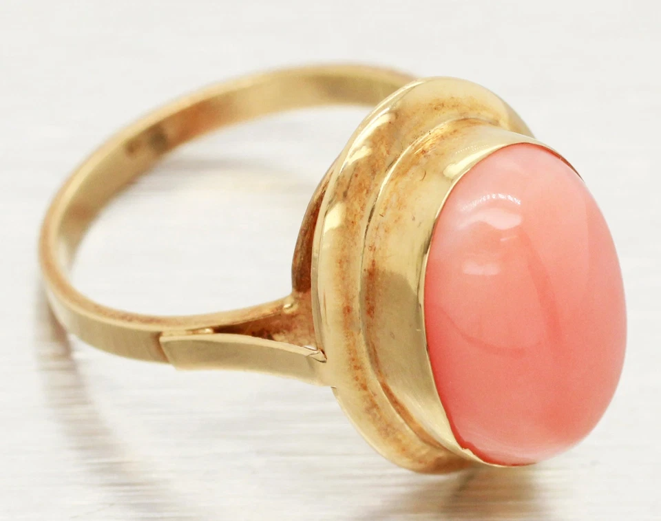 Anillo de cóctel ovalado coral piel de ángel vintage - oro amarillo de 18 k - talla 5,75 Foto 2 de 4