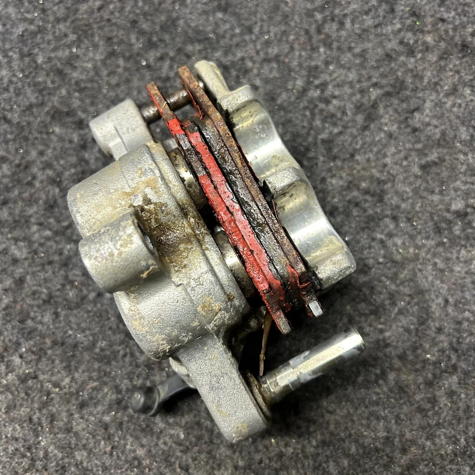 94 - 05 1998 KAWASAKI KX250 KX 125 250 ПЕРЕДНИЙ ТОРМОЗ СУППОРТ OEM NISSIN - Изображение 2 из 4