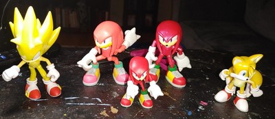 Lot Of 5 - Sonic The Hedgehog Figures (3) Knuckles, Tails & Super Sonic Figures