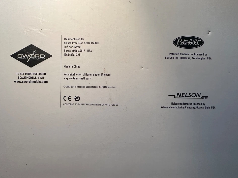 Sword Precision 1:50 Peterbilt 379 Day Cab with Nelson 3x3x3 Trailer SW2033-SHA - Image 3 of 4