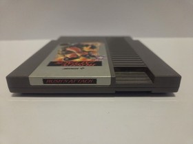 Konami Rush'n Attack NES NTSC-U/C US/Canada 1985 gioco d'azione raro carrello 5 viti.
