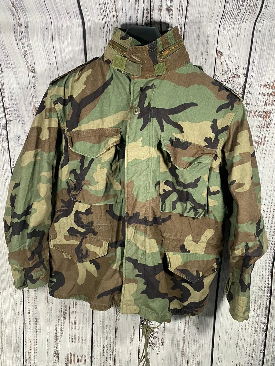 US Army M-65 Cold Weather Field Coat Woodland Camo Size M Short Jacket  Vintage