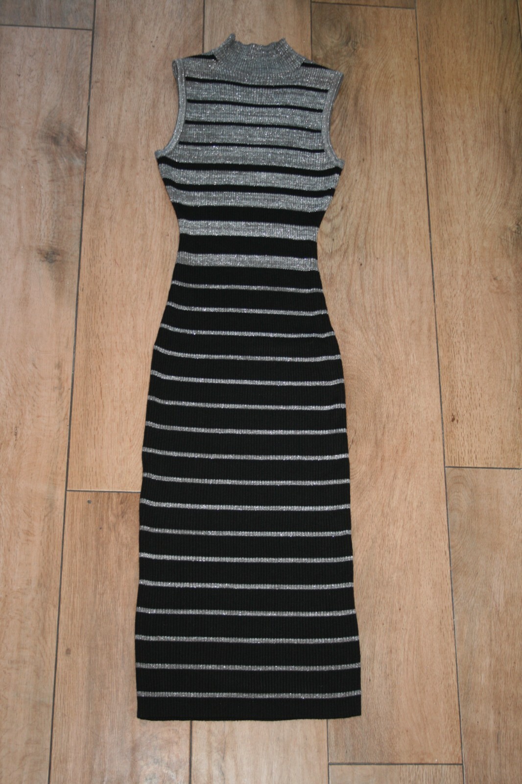 NEW! LUNYC silver & black knitted dress SIZE S 8 10 bodycon evening party pencil