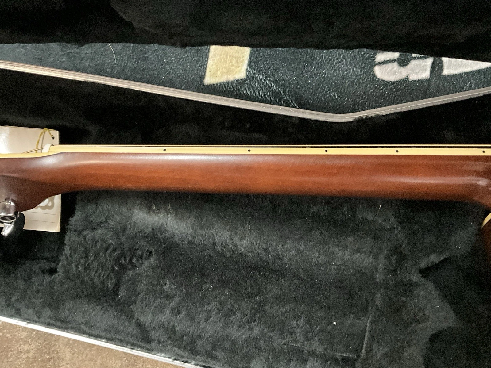 Picture 21 of 24