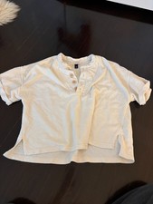 Universal Thread henley button top with twist...