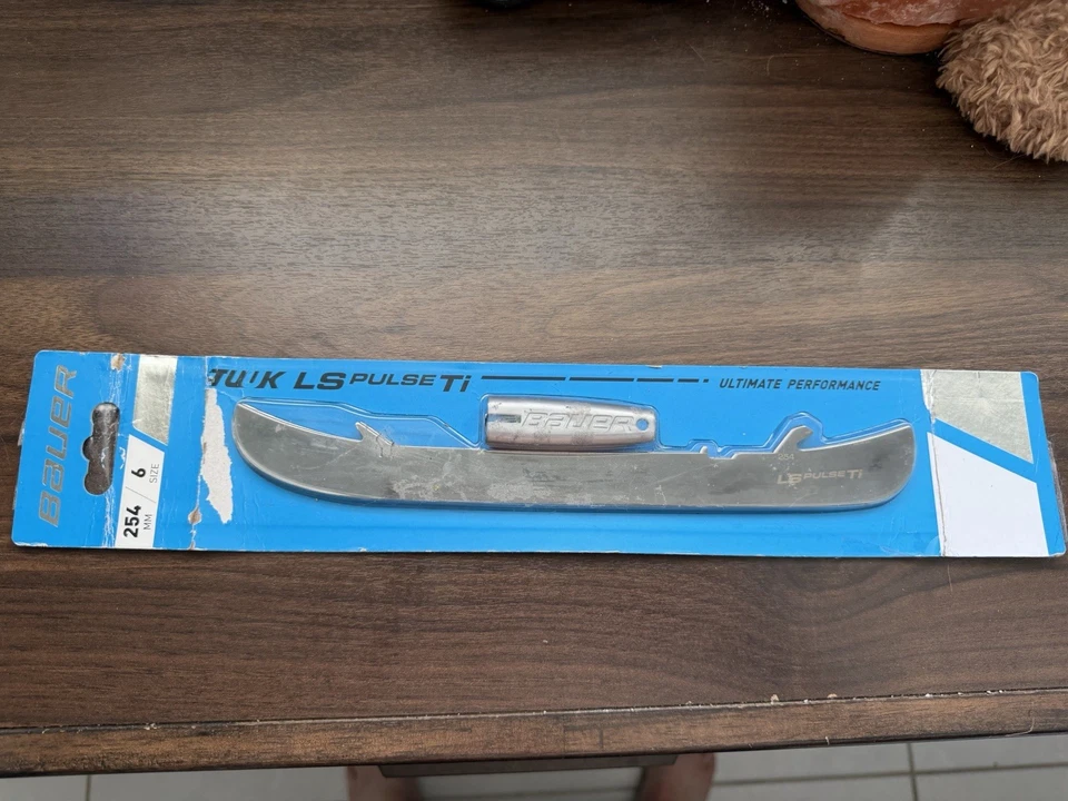 Bauer Tuuk LS Pulse Ti Blades Edge Runners Titanium 254 - Image 2 of 3