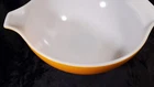 2 vintage Pyrex Cinderella "Daisy" pattern bowls 1968 gold 2 sizes 2.5 qt & 4 qt