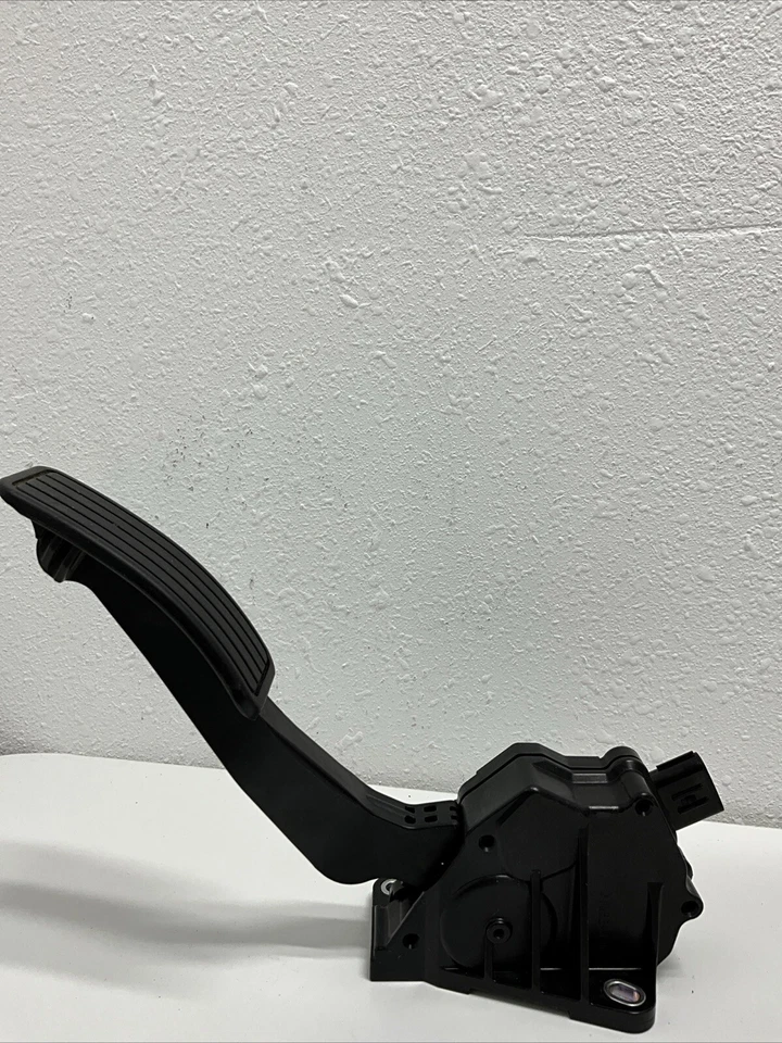 Subaru Impreza 2015 2,0 L pedal acelerador de gasolina 36010FJ010 OEM Foto 3 de 4