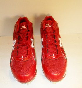 leather baseball shoes