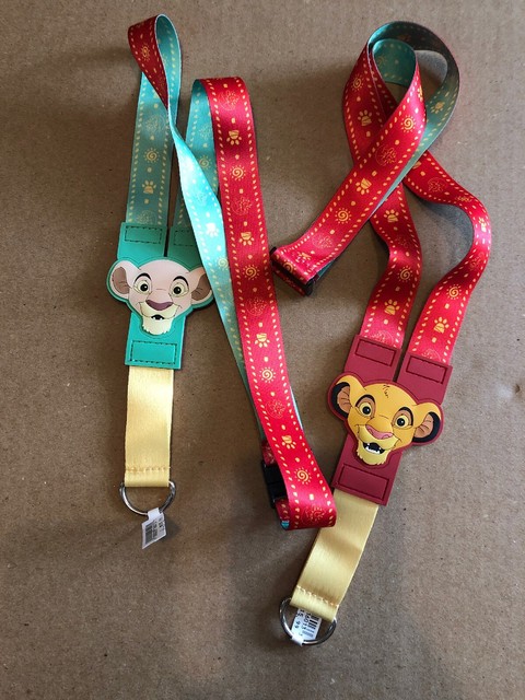 NEW Disney Parks Lion King Young Simba Nala Red Green Pin Lanyard