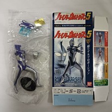 Bandai Shokugan (Candy Toy) Hyper Ultraman 5 Ultraman Cosmon Space Corona Mode