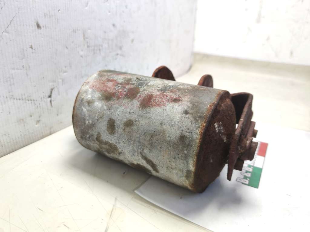 Foto 5 di 8