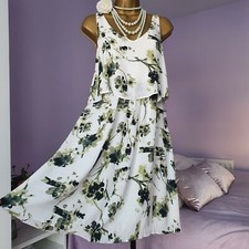 Stunning Ladies MINT VELVET Dress Size 8 Floral Print Lined With Stretch Flowy