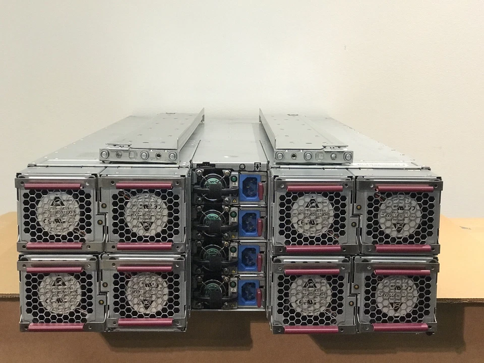 HP ProLiant S6500 8x SL230s 16x E5-2650V2 8x 64GB 16x S3700 200GB SSD - Image 3 of 4