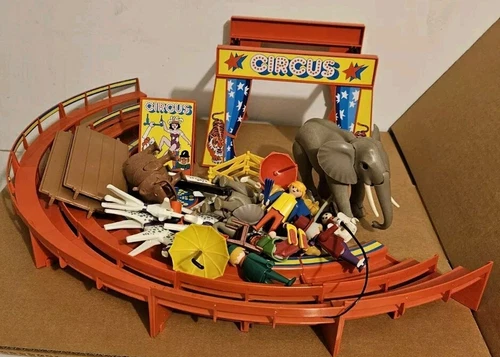 Large Vintage Playmobil Circus Ring Lot #3553 Romani 21 Figures 16 Animals