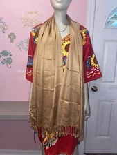 NWT INC International Concepts Muffler Scarf Gold 100% Rayón 20x72