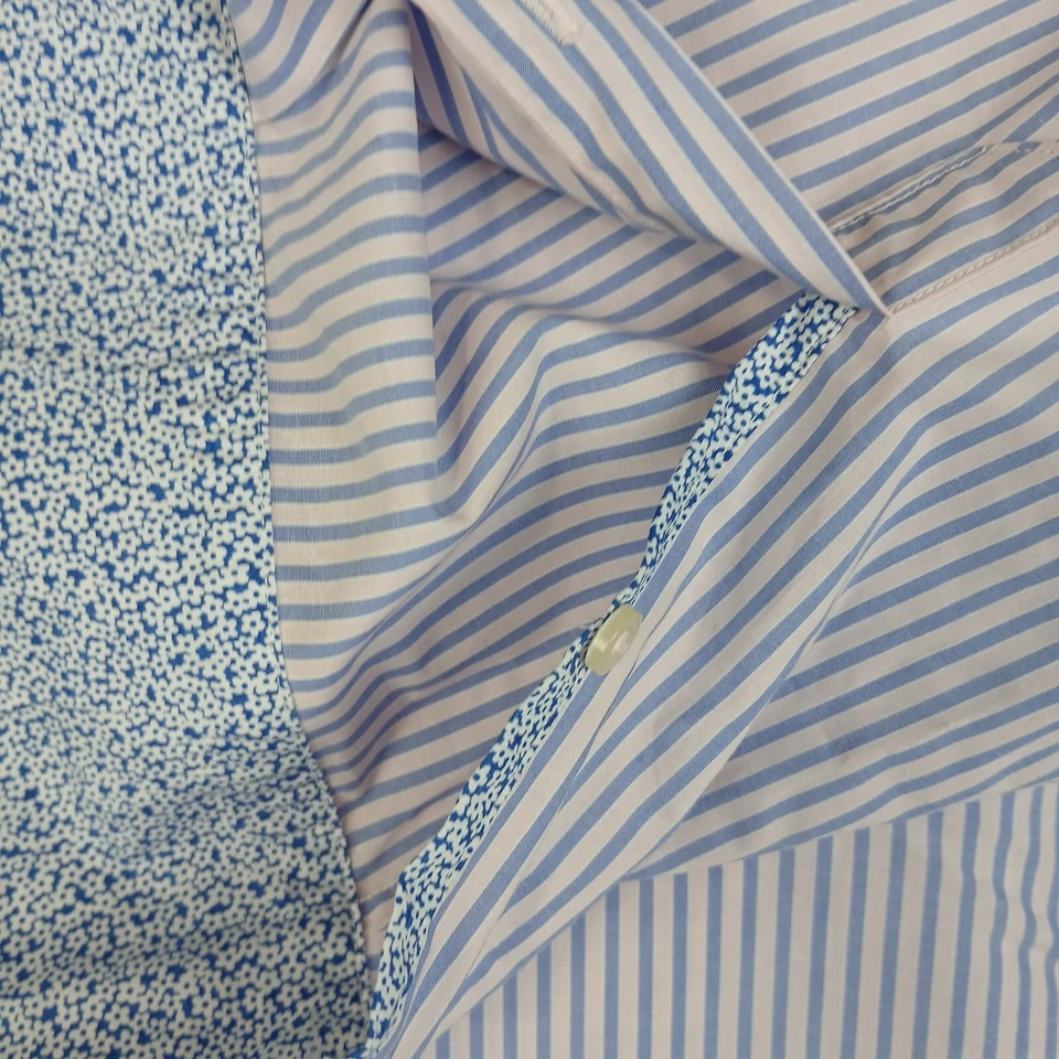 Camisa Tommy Bahama The Newport Coast XL para Hombres 25x28 Puño Abatible Abotonada Foto 4 de 4