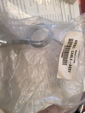 GENUINE FREIGHTLINER A17-12756-000 HOOD STOP CABLE NEW A1712756000 New (B2-3E)