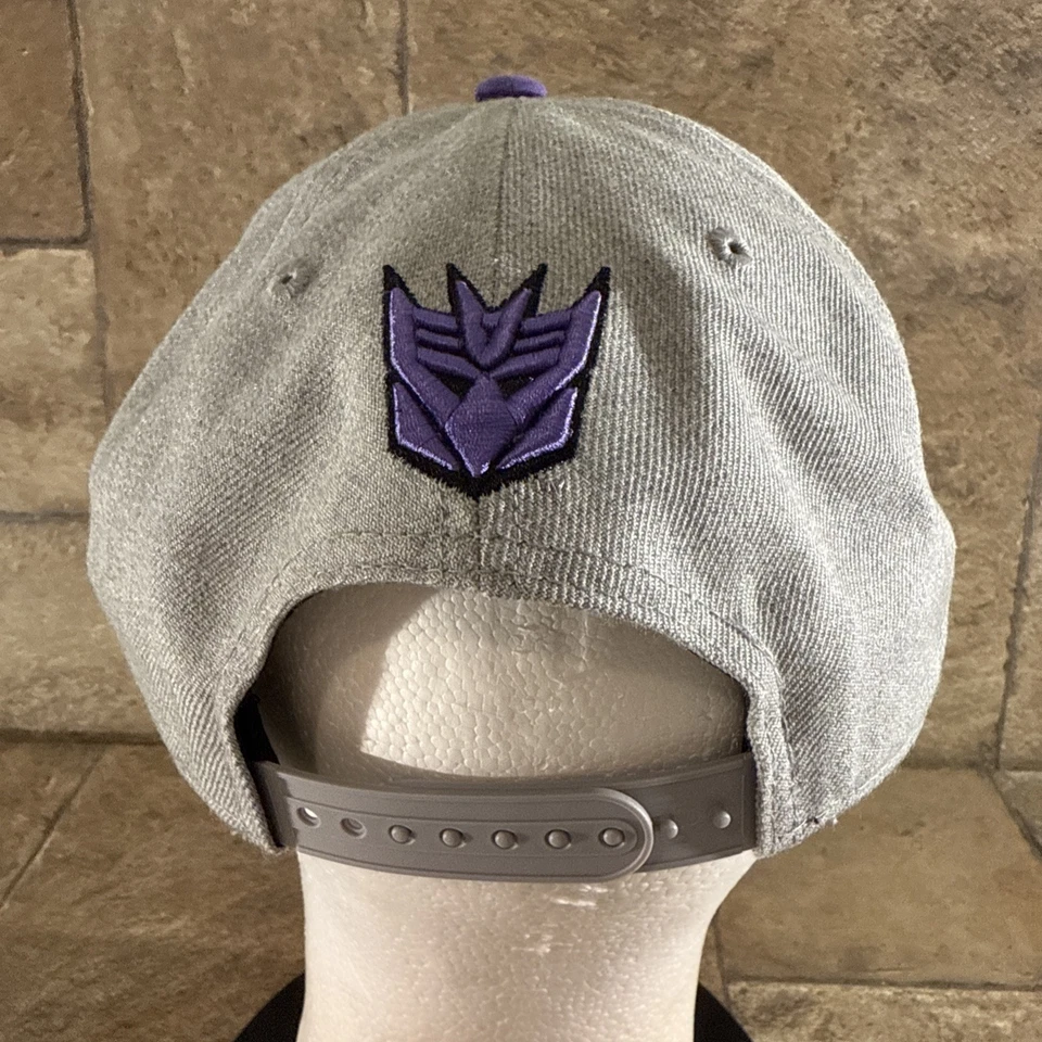 Gorra Transformers Decepticon Logo Gris y Púrpura Snapback New Era 9Fifty OSFM Foto 4 de 4
