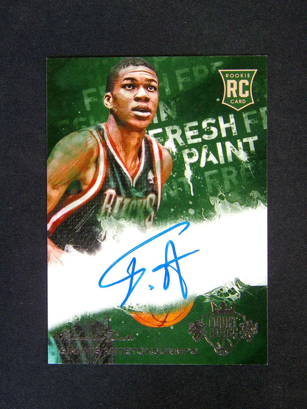 2013-14 Panini Court Kings Giannis Antetokounmpo #28 RC Fresh Paint Auto /499