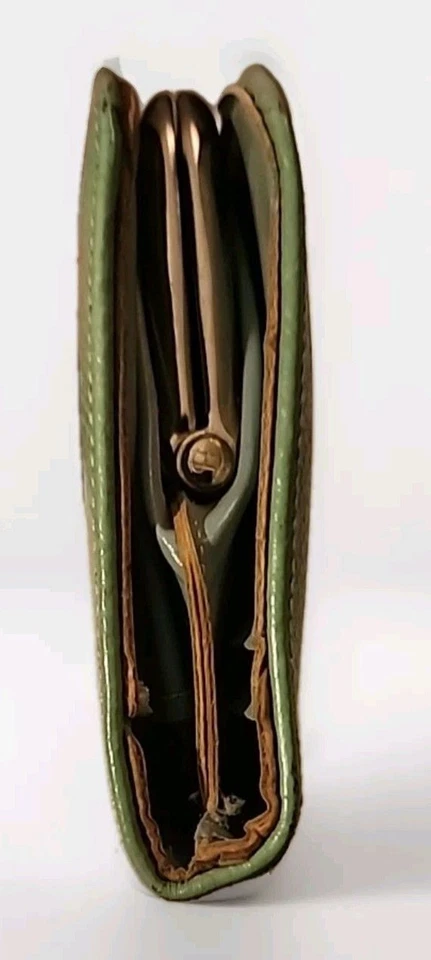 Винтажный 1980-х баронет зеленый кожаный золотистый поцелуй замок застежки бумажник - Изображение 4 из 4