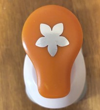 Fiskars 154690-1002 Flower Lever Punch Small .94" 
