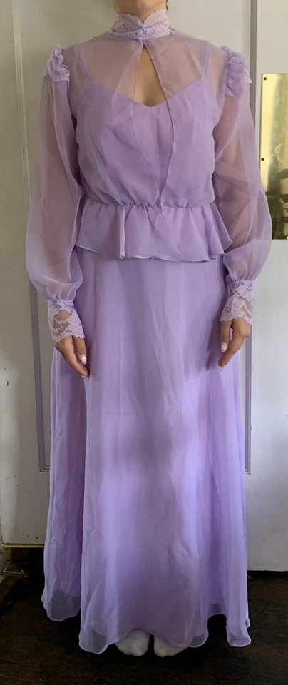 Maxi Vestido Vintage Lavanda Lila 2 Piezas Años 70 Transparente Bolero Volantes S/M Unión EE. UU. Foto 2 de 4