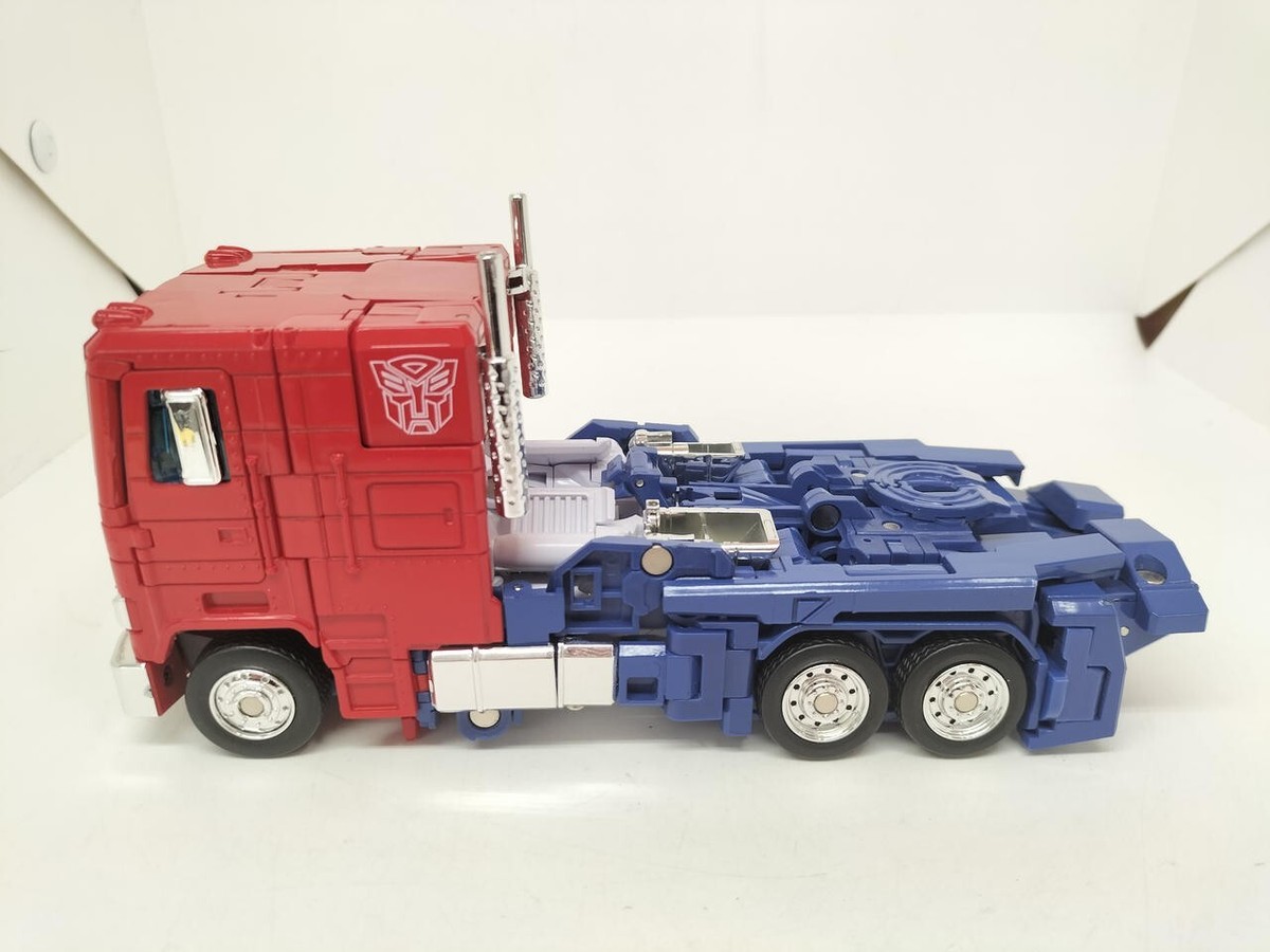 トランスフォーマー MP-44 Optimus Prime Ver.3 USED MP-44 Convoy Masterpiece Optimus Prime Version 3 First Color