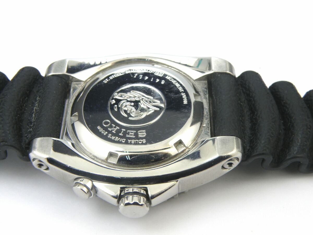 Men's Seiko Divers 5M62-0BL0 Kinetic Divers Watch - 200m | eBay Men's Seiko Divers 5M62-0BL0 Kinetic Divers Watch - 200m | eBay