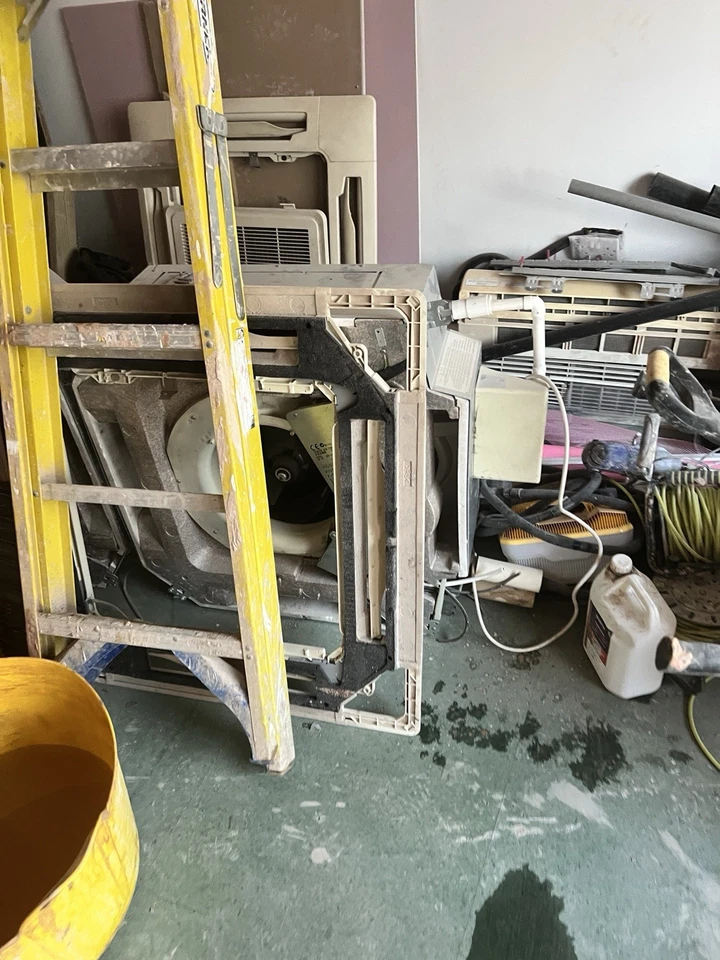 Air Conditioning Unit - Image 2 of 3