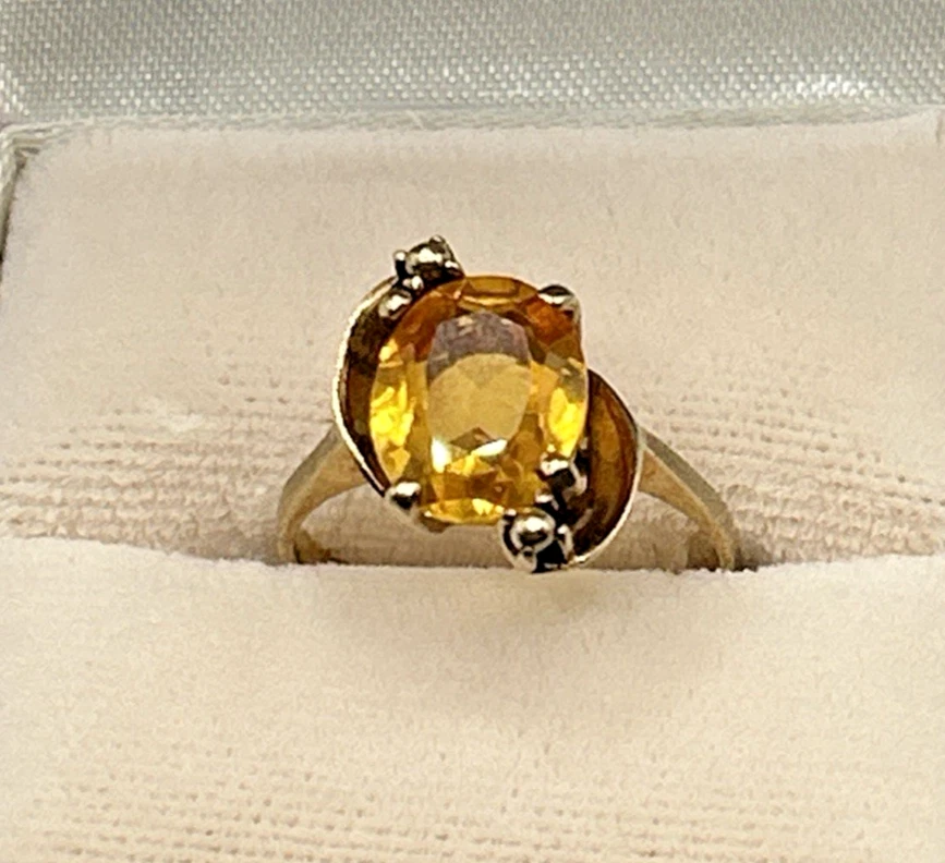 Anillo Firmado Vintage Oro Amarillo 10K Retro Citrino Talla 5.5 2.5 Gramos + Caja Foto 2 de 4