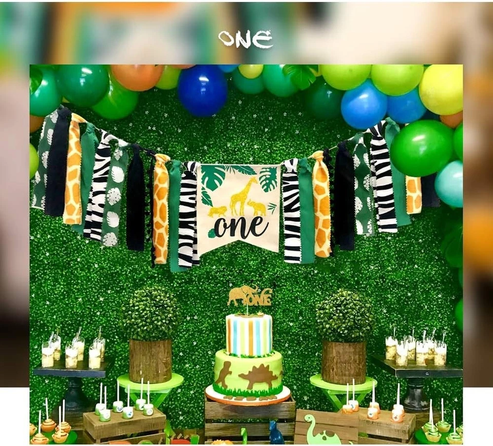 Banner de aniversário Wild One, Jungle Safari Wild Banner, Wild One High Chair Banner - Imagem 2 de 3