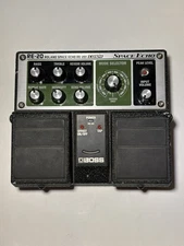 USED BOSS RE-20 Roland Space Echo RE-201 - Dual Guitar Effect Pedal
