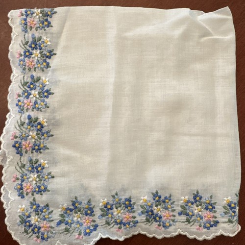 Vintage White Cotton Handkerchief Scalloped Blue & Pink Floral Border Embroidery - Picture 6 of 6